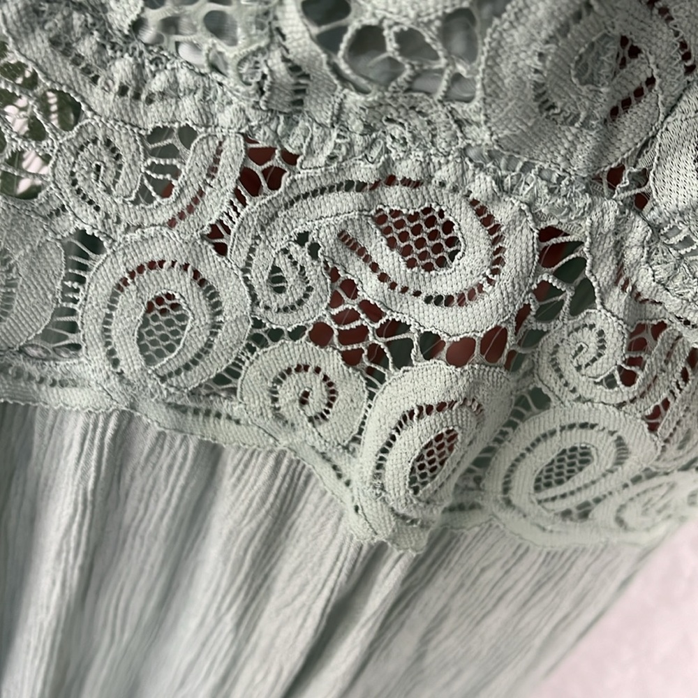 Pink small lace slip dress - Picture 4 of 6